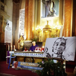 El padre angel dando misa en la iglesia de san anton